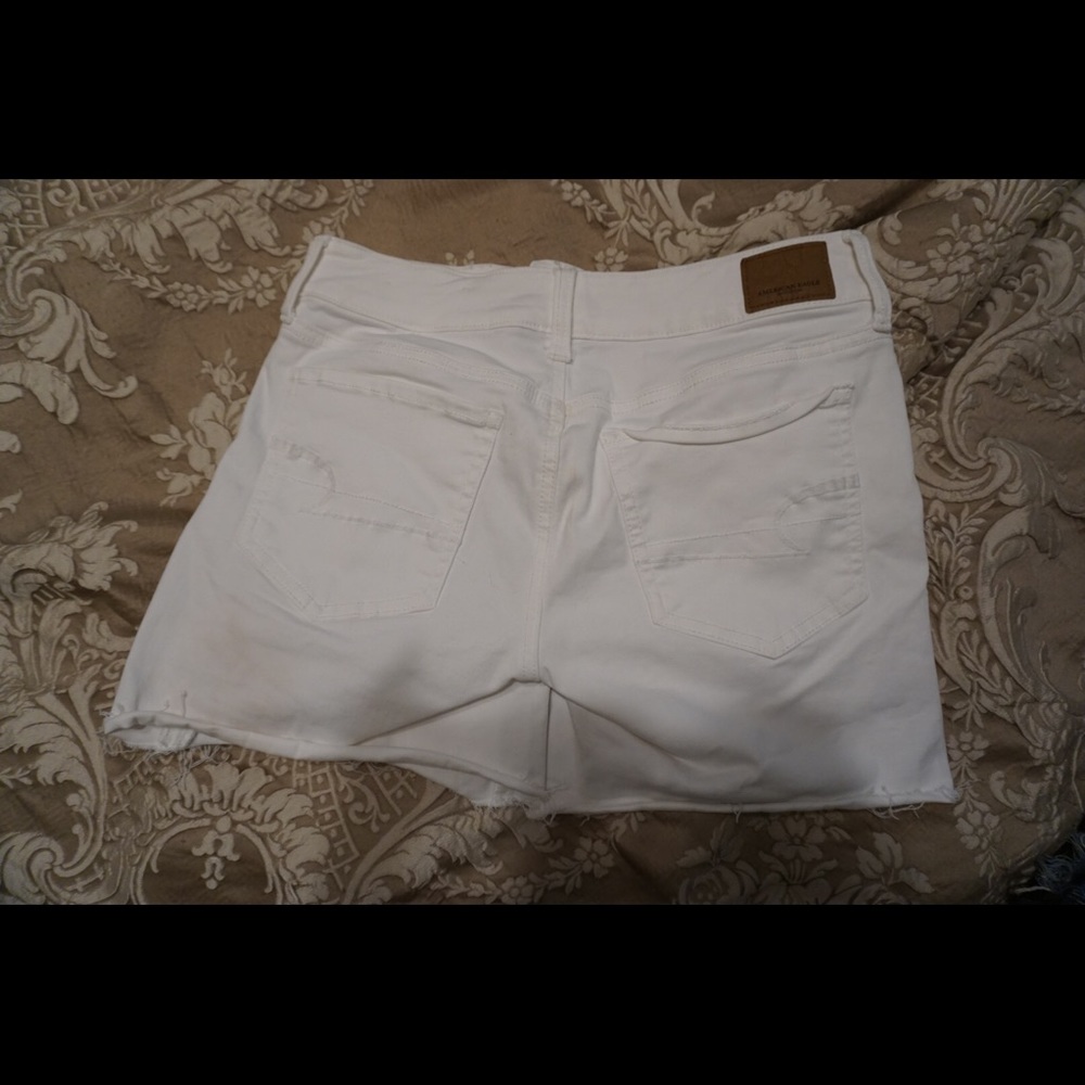Shorts - Picture 3 of 3